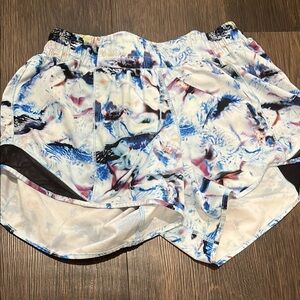 Women's Multicolor Patterned Shorts